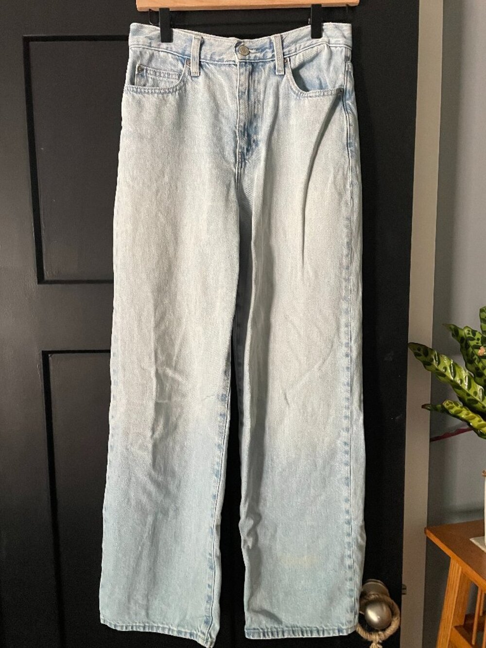 Uniqlo Light Wash Straight Leg Jeans, 24inch